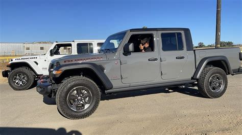 California - WTB sting gray rubicon fenders. | Jeep Gladiator (JT) News ...