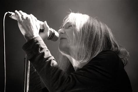 BETH GIBBONS LIVE IN MANCHESTER – WHAT HAPPENED? | RGM : REYT GOOD MAGAZINE DISCOVER THE LATEST ...