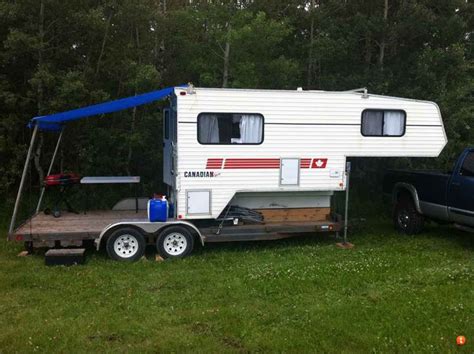 I'm going build a redneck toy hauler - gooseneck + truck camper | Camion campeur, Camion de ...