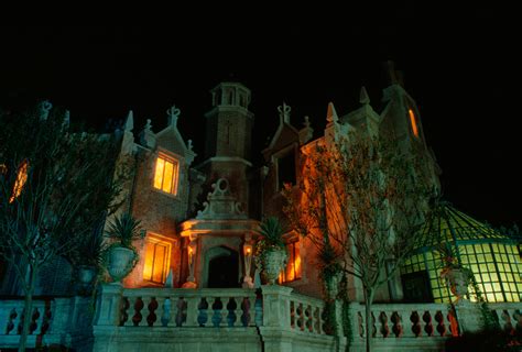 Haunted House, Haunted Houses, Halloween Attractions, Haunted Hayrides