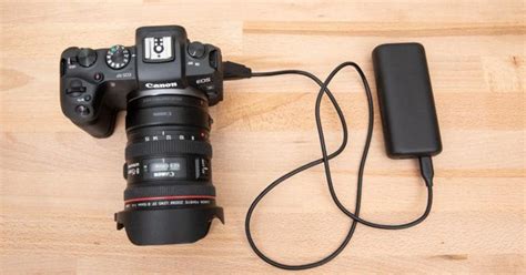 Best USB Charger and Battery For the Canon EOS RP (& EOS R)