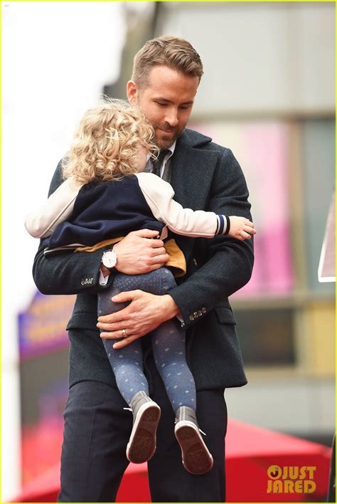 Photo: ryan reynolds tweets being a father 14 | Photo 3935577 | Just ...