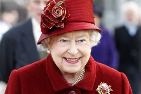 7 of the most unexpected funny things Queen Elizabeth has ever said.