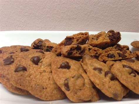 Famous Amos Chocolate Chip Cookie Recipe | Cookies recipes chocolate ...