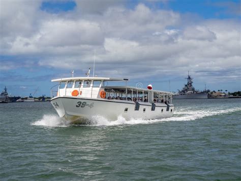 USS Arizona Memorial Tour Boat Editorial Image - Image of harbor, honolulu: 79633175