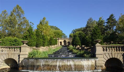 Cascading fountain.