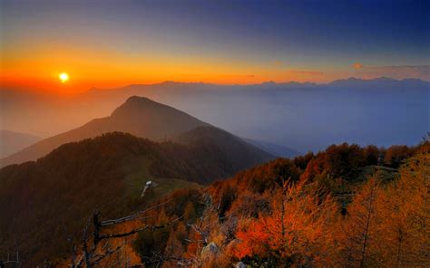 Autumn Sunset Images 08251 - Baltana