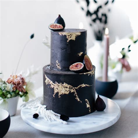 25 Black Wedding Cakes