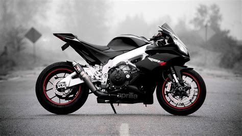 Aprilia RSV4 Wallpapers - Wallpaper Cave