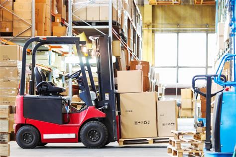 DIY Forklift Repair: A Step-By-Step Guide | TheUSAutoRepair.com