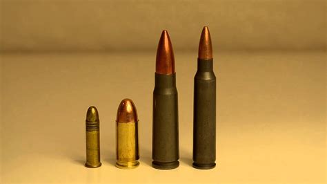 Comparação 7.62x39 (AK47) vs 5.56x45 (AR15) - YouTube