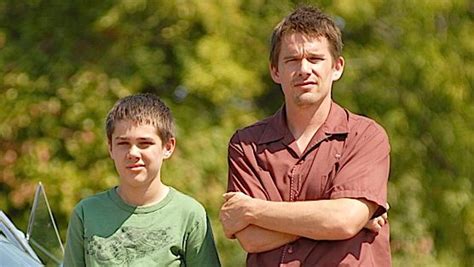 Ethan Hawke Talks Boyhood | Boyhood movie, Ethan hawke, Boyhood