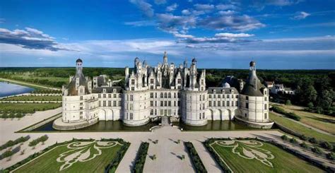 The BEST Château de Chambord Castle & palace tours 2023 - FREE ...