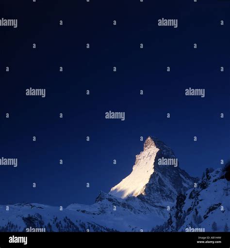 Matterhorn at sunrise Zermatt Switzerland Stock Photo - Alamy