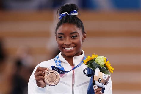 Simone Biles thanks 'secret' Japanese gym where she trained