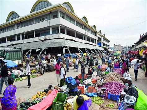 kr market: Fear of beautification lies in eyes of KR Market vendors