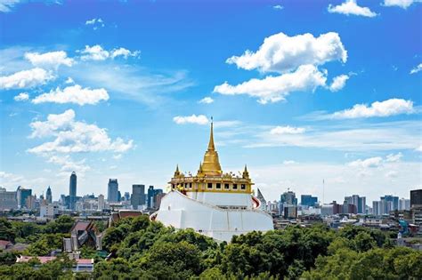 Bangkok´s Temple In The Sky – Golden Mount