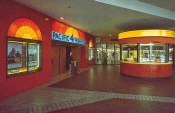 Sherman Oaks Galleria circa 1981