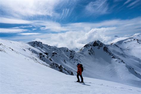 cooperare A sottolineare drammatico snowy mountain hike Inoltrare ...