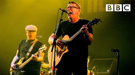 The Proclaimers performs Sunshine on Leith | T in the Park - BBC in ...