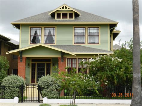 Bowers Foursqure - Galveston, Texas - Historic House Colors Craftsman ...