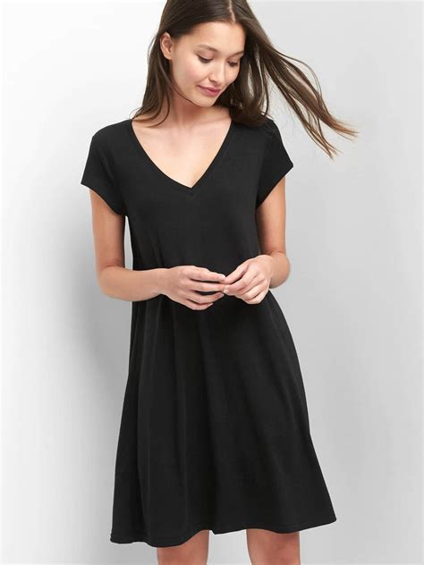 A-line V-neck dress | Gap | Womens dresses, Clothes, Gap dress