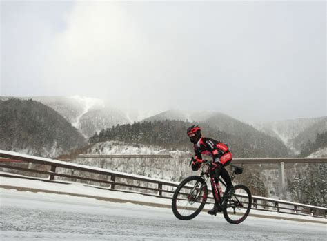 Col de Mikuni 2 - Cyclisme sur neige au Japon