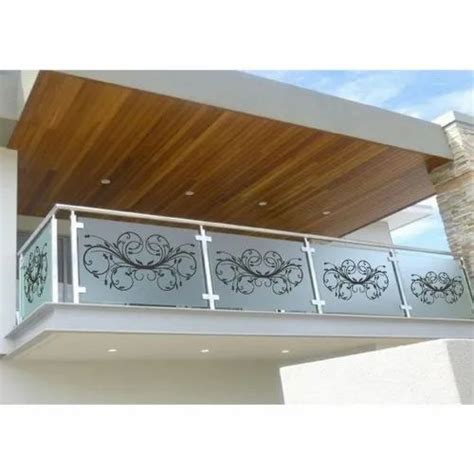 White Balcony Printed Railing Glass, Size/Dimension: 3 X 2 Feet at Rs 35/square feet in Chennai