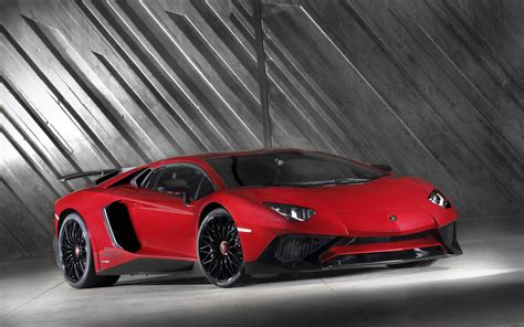 Lamborghini Aventador 2016: Une bête domptable - Guide Auto