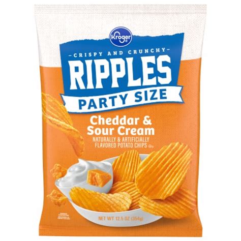 Kroger® Ripples Cheddar & Sour Cream Potato Chips Family Size, 12.5 oz - Fred Meyer