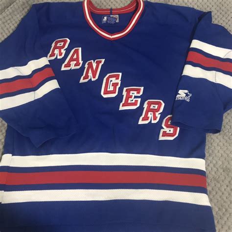 Starter New York Rangers Jersey Size Large, in great... - Depop