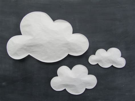 Little Paper Clouds Lesson Plan - KinderArt