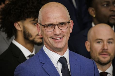 UConn and Basketball Coach Dan Hurley Secure 6-Year, $32 Million Extension - Vigour Times