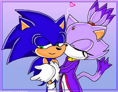 Sonaze: A kiss for Sonic by SpainOyabun on DeviantArt