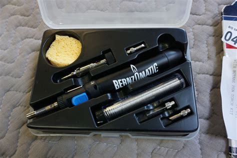 WEISER SMART KEY REKEY KIT WITH BUTANE PEN TORCH KIT - Big Valley Auction