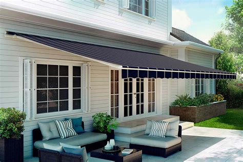 Extendable Awning