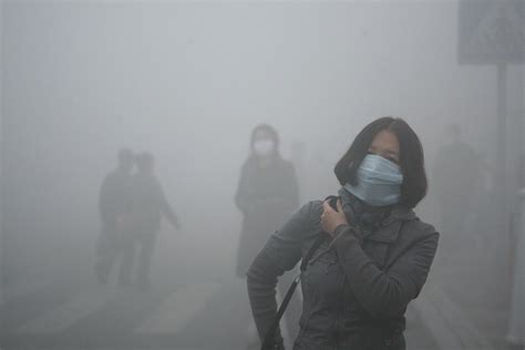 Breathing Through Masks: China Smog Reaches 50 Times WHO’s ...