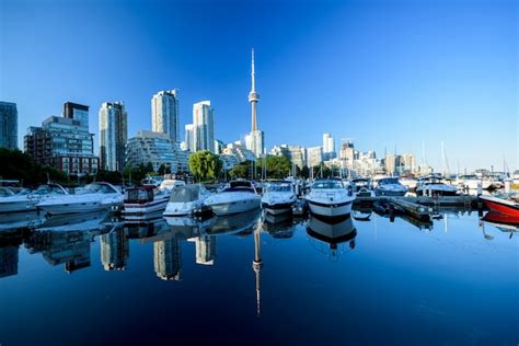 Premium Photo | Toronto city skyline