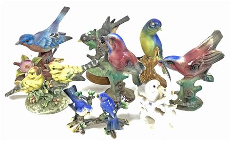 Lot - (8) Porcelain & Ceramic Bird Figurines