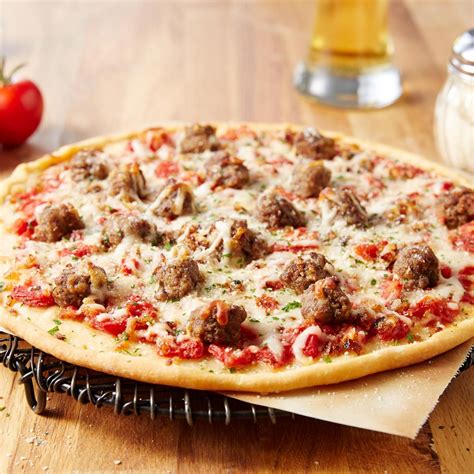 Meatball Pizza | Wewalka Wewalka Recipes, Italian Recipes, Cooking Recipes, Meatball Pizza ...