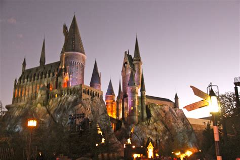 The Wizarding World of Harry Potter, Hogwarts Castle, Universal Studios, Orlando, Florida ...