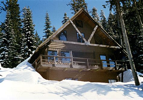 Welcome to Crystal Cabin - Crystal Mountain Washington's ultimate ski in/ski out lodging and ...