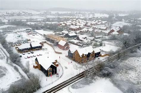 Reading weather: Berkshire temperatures to soar into double digits as ...