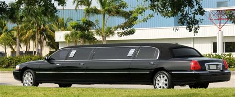 What are the different types of limousines?