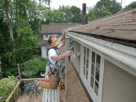 Fascia and soffit repair — Queen Anne Painting