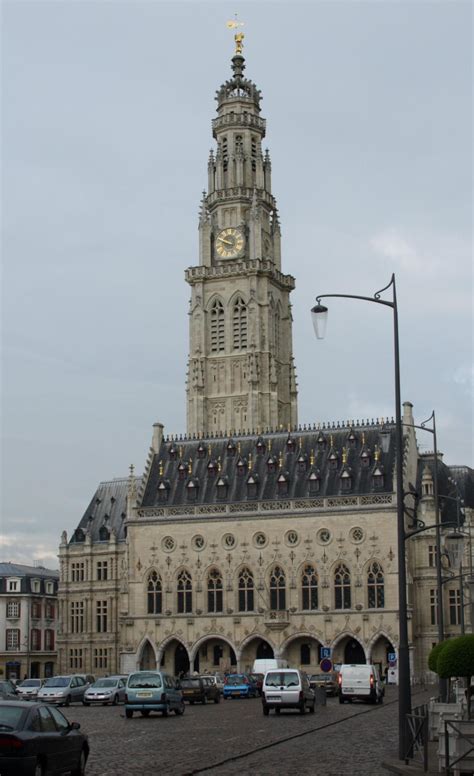 File:Arras Hôtel de ville et Beffroi.jpg - Wikimedia Commons