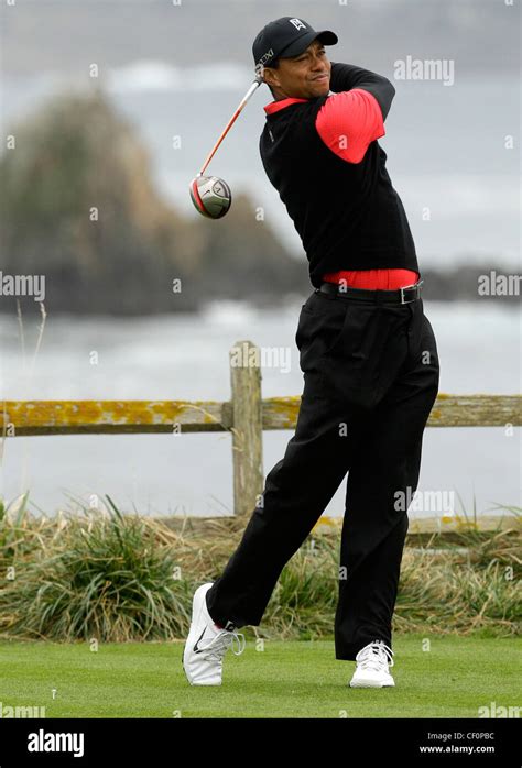 Tiger Woods PGA Golg Golfer swing club Pebble Beach scenic Stock Photo ...