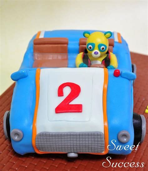 Special Agent OSO Cake - Cake by Sweet Success - CakesDecor