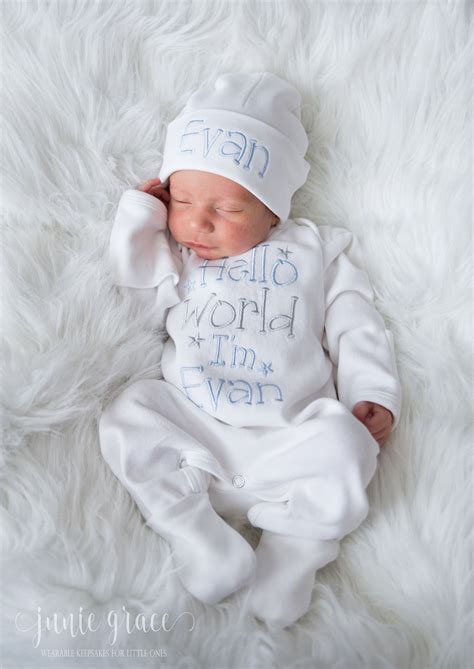 √ Newborn Personalized Clothing