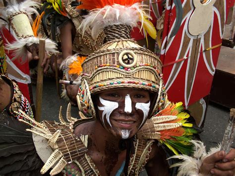 TRAVELPHILIPPINEcom: THE DINAGYANG FESTIVAL OF ILOILO